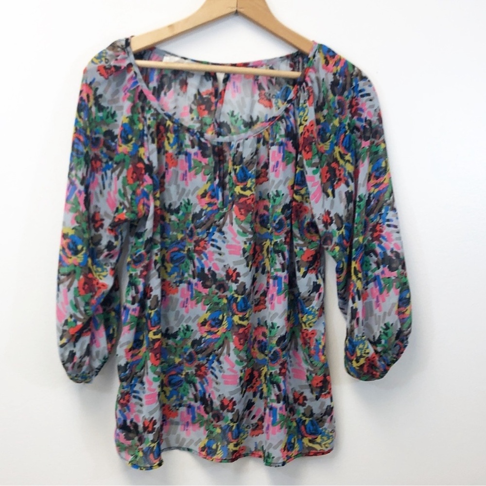 FRANCESCA'S Collections Sheer Floral Blouse Gray/Multi Colored Medium